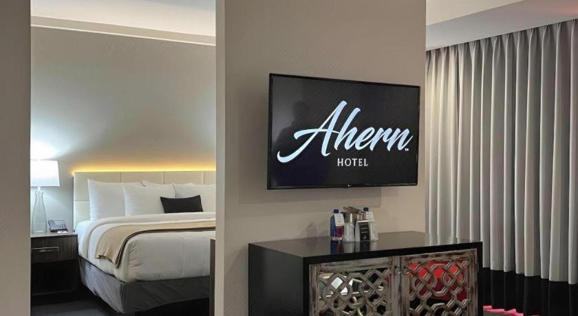 Ahern And Event Center Hotel *