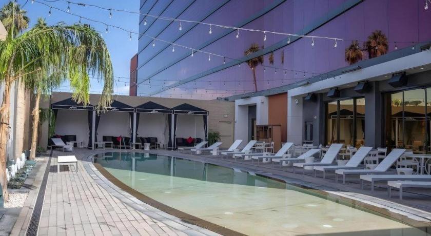 Hotel Ahern And Event Center