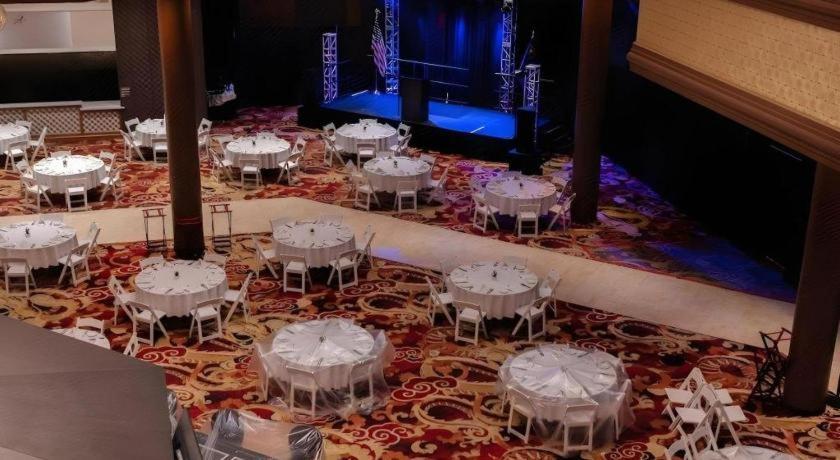 Hotel Ahern And Event Center *